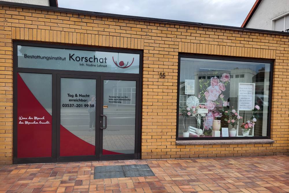 Bestattungsinstitut Korschat Inhaber Nadine Lehnert Torgauer Straße Annaburg